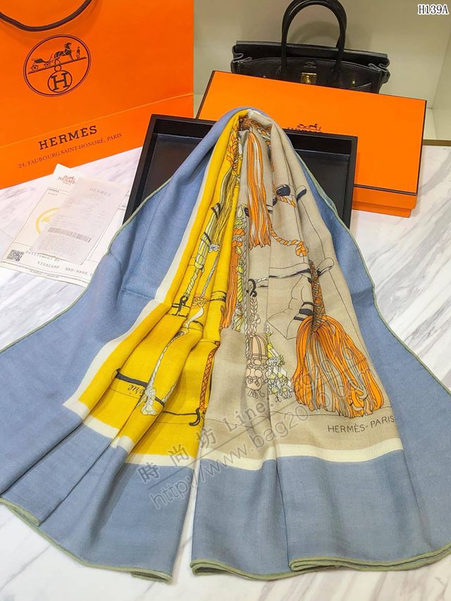 HERMES圍巾 愛馬仕最新款頂級絲羊絨方巾 H085 HERMES女頂級斜紋真絲絲巾  llwj6457